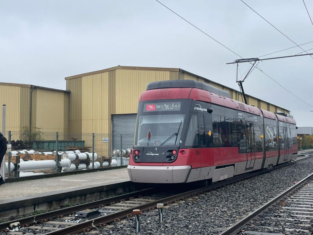 Tranvía Coquimbo – La Serena: Ministro García estudia en Francia proyecto similar con miras a licitación