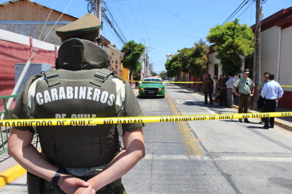 Tres detenidos por infracción a la ley de drogas tras persecución en La Serena Tres detenidos por infracción a la ley de drogas tras persecución en La Serena