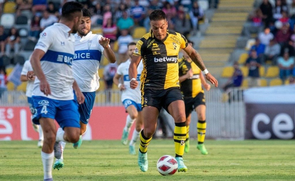Universidad Católica asegura una estrecha victoria sobre Coquimbo en la Copa de Verano Universidad Católica asegura una estrecha victoria sobre Coquimbo en la Copa de Verano
