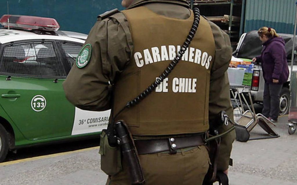 Capturado ladrón de librería en Coquimbo gracias a rápida acción de Carabineros Capturado ladrón de librería en Coquimbo gracias a rápida acción de Carabineros