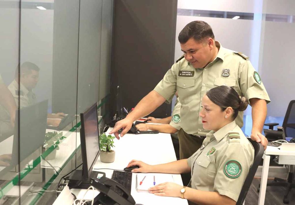 Carabineros digitaliza la justicia: comisaría virtual amplía servicios con denuncias online
