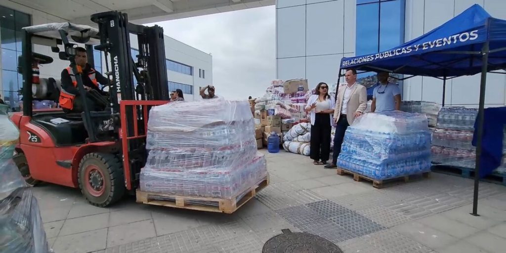 Coquimbo inicia envío de ayuda humanitaria a zonas afectadas por incendios en el sur