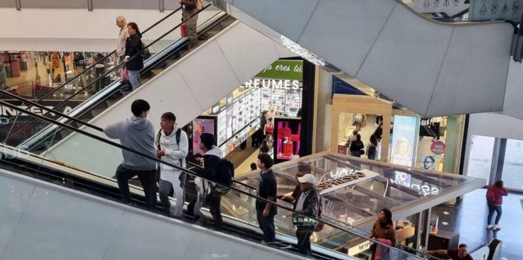 Semana Santa: revisa si abrirán supermercados y centros comerciales