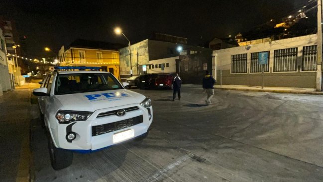 Hombre muere tras ser apuñalado en riña en el Barrio Inglés de Coquimbo