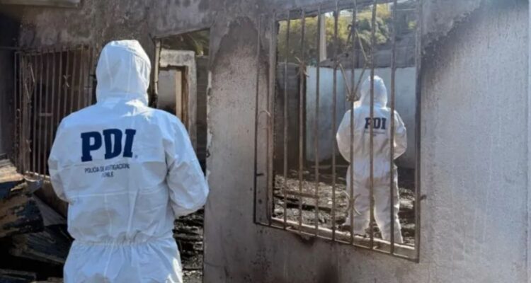 Detienen a hombre acusado de incendiar vivienda con una mujer en el interior en Tongoy