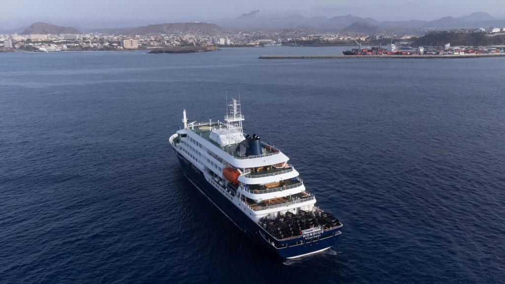 Chile mantiene coordinación internacional por casos asociados a crucero turístico