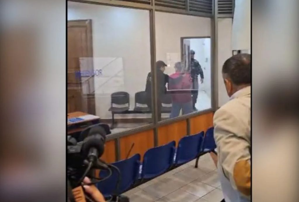 Concejala de Lumaco queda con arraigo nacional tras ser formalizada por hurto en Coquimbo