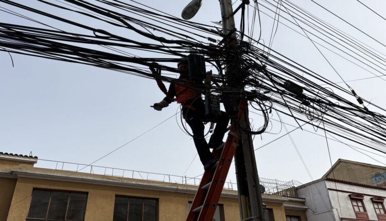 Subtel inicia retiro y ordenamiento de cables en la Región de Coquimbo con más de 2.800 puntos a intervenir