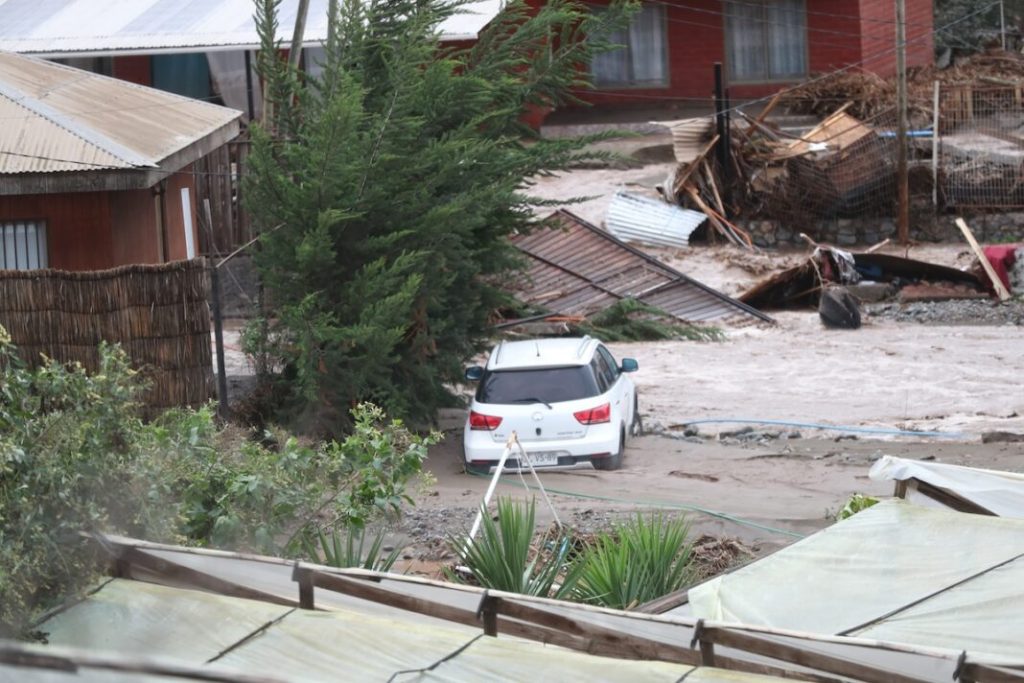 Activan evacuaciones en Coquimbo por crecida de ríos y riesgo de remociones en masa