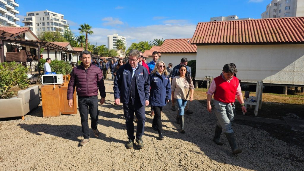 Biministro Mas da inicio a catastro de empresas afectadas por las lluvias en la Región de Coquimbo