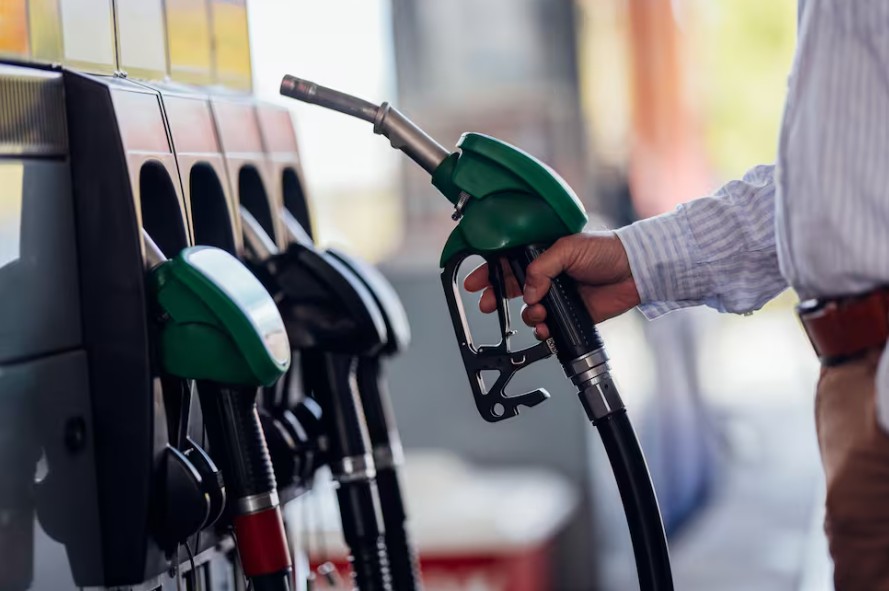 Petróleo al alza: conflicto internacional enciende las alertas por el precio del crudo