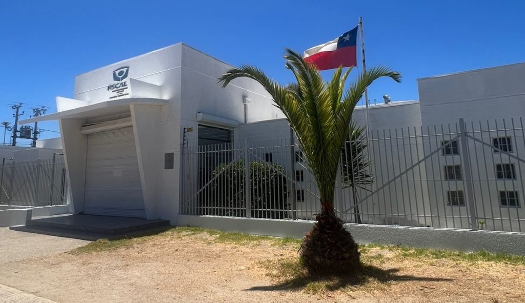Mujer queda en prisión preventiva tras hallazgo de munición de guerra en Los Vilos