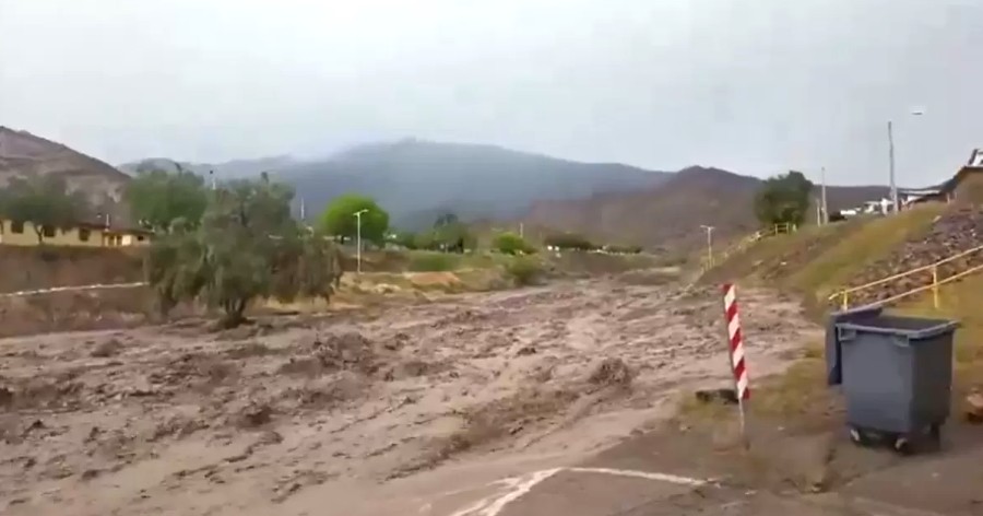 Alerta en Río Hurtado por crecida del caudal tras tormentas eléctricas